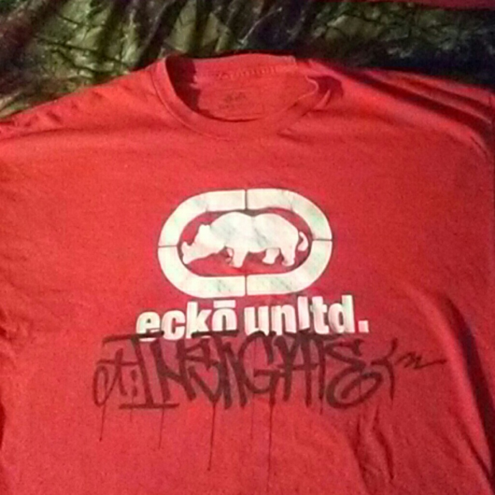 Red ecko graffiti shirt